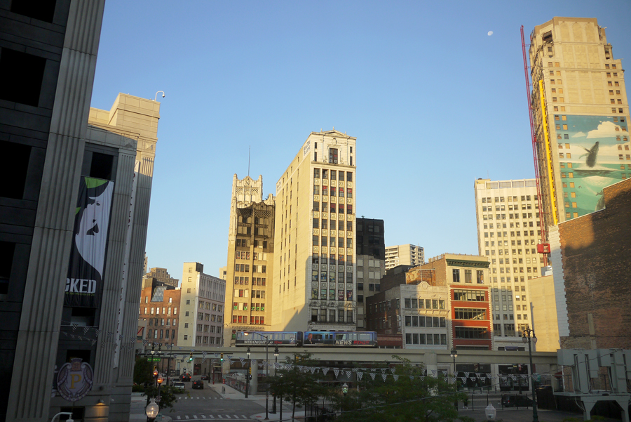 Dinner Invitation from a Shrinking City