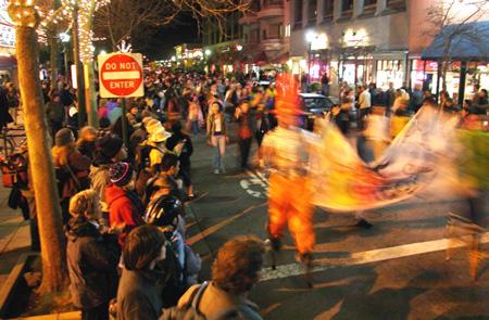Warning sign in downtown Santa Cruz